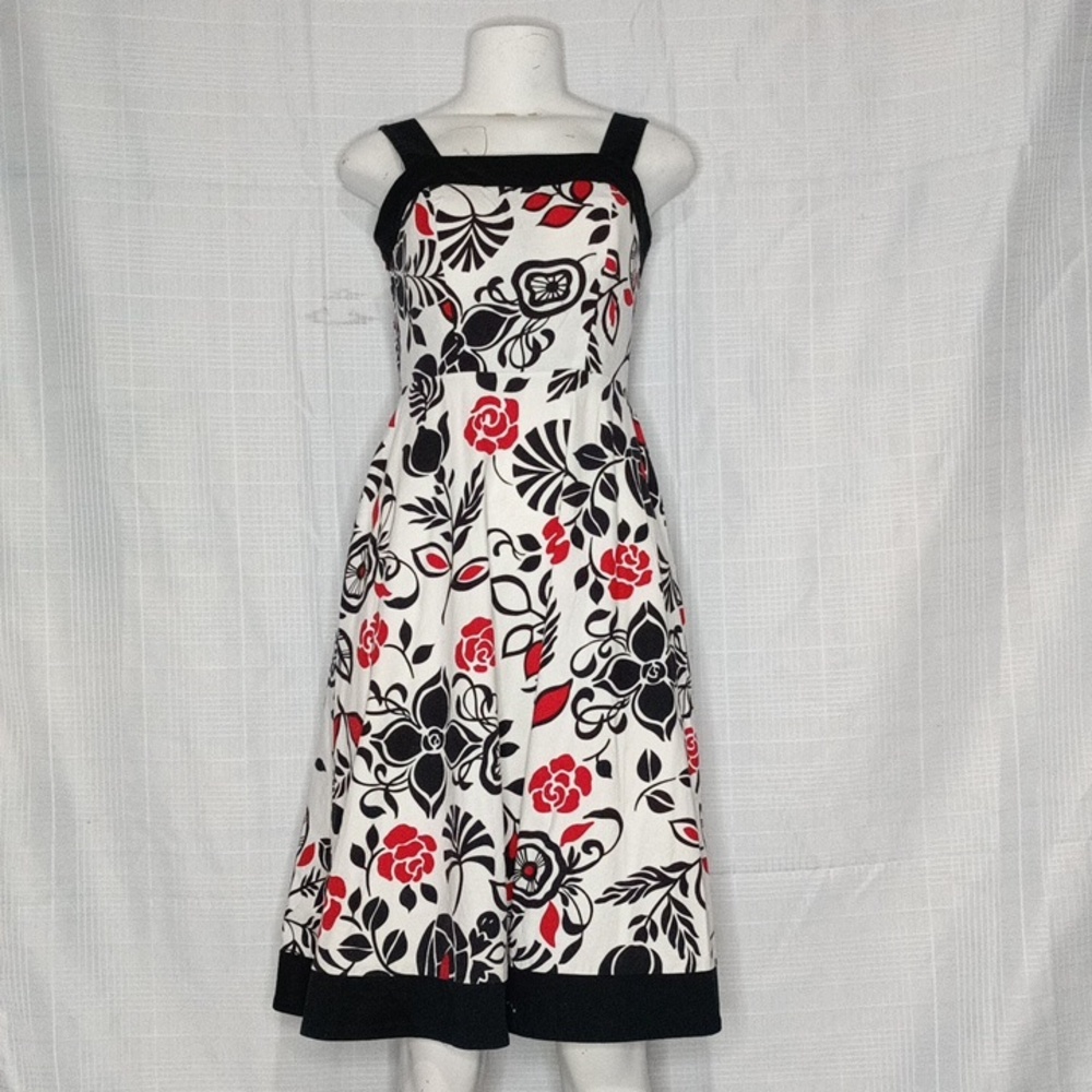 WOMENS DRESS